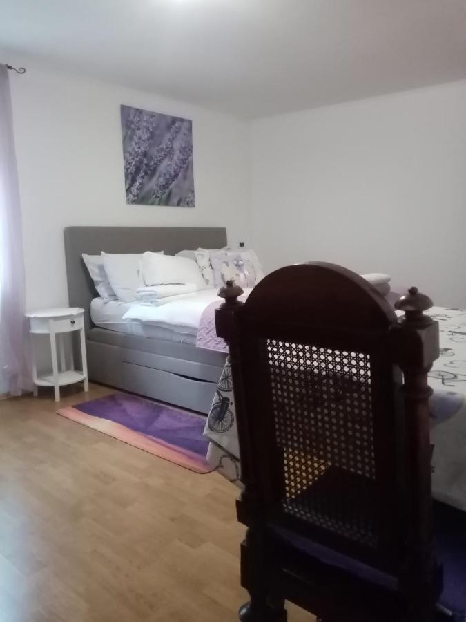 Rooms Serafin-Lavanda Motovun Exteriör bild